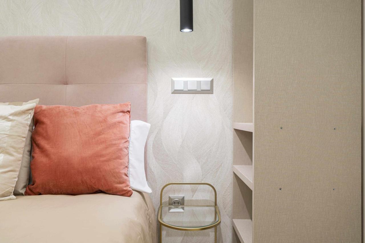Lujoso Apartamento Centrico 1 Dormitorio Madrid Esterno foto